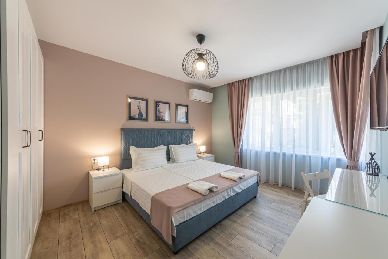 Great Location Apartment Varna Bagian luar foto